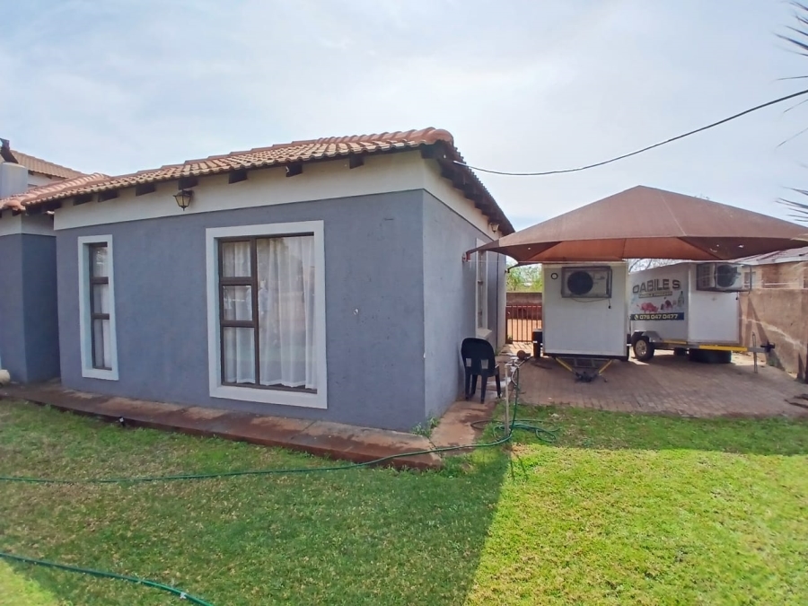 3 Bedroom Property for Sale in Mothibistad Northern Cape